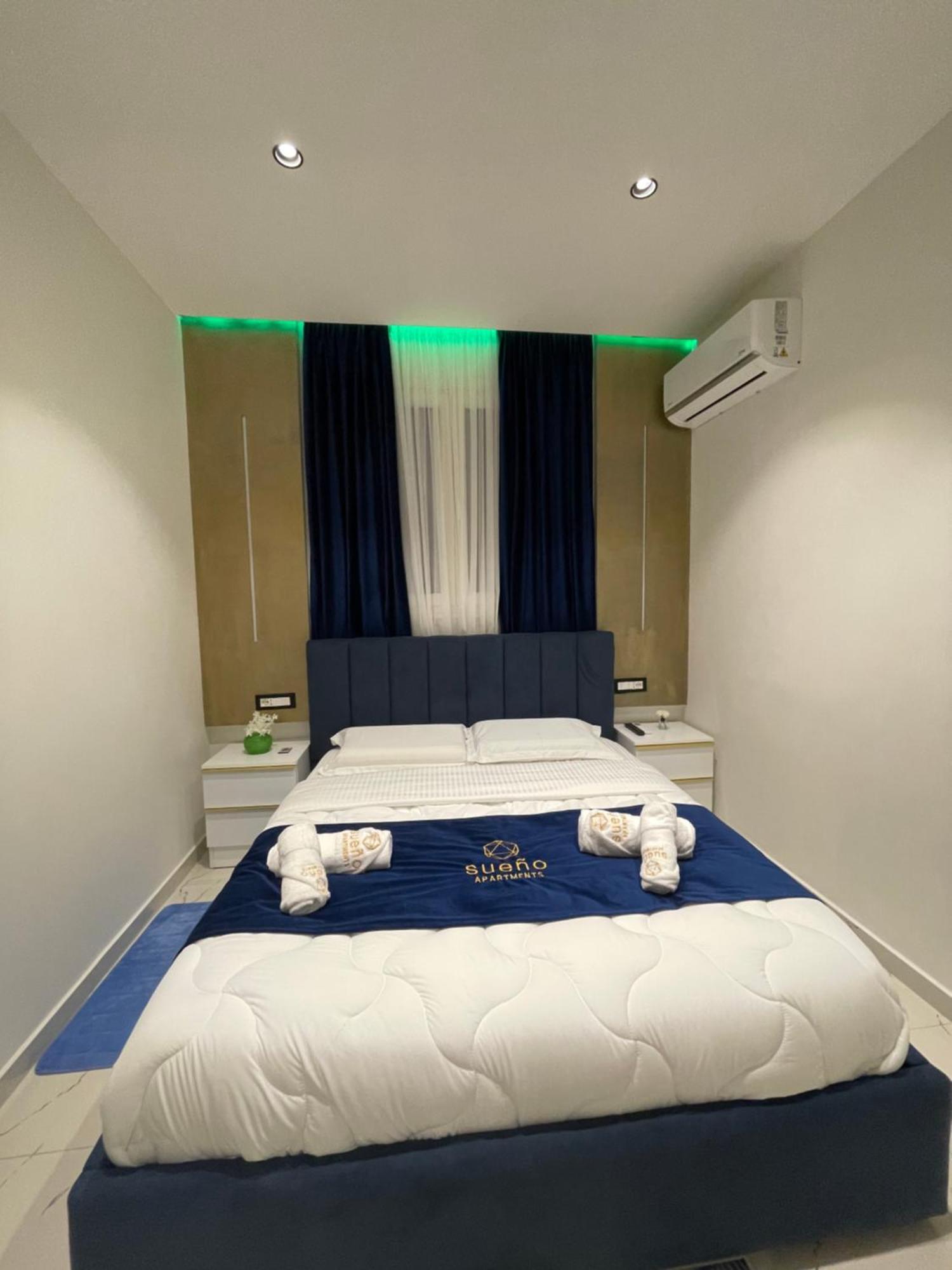 Sueno Apartments & Suites Tirana Zimmer foto